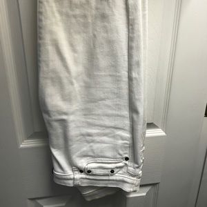 JCrew White Skinny Jeans. Size 28. Good condition!